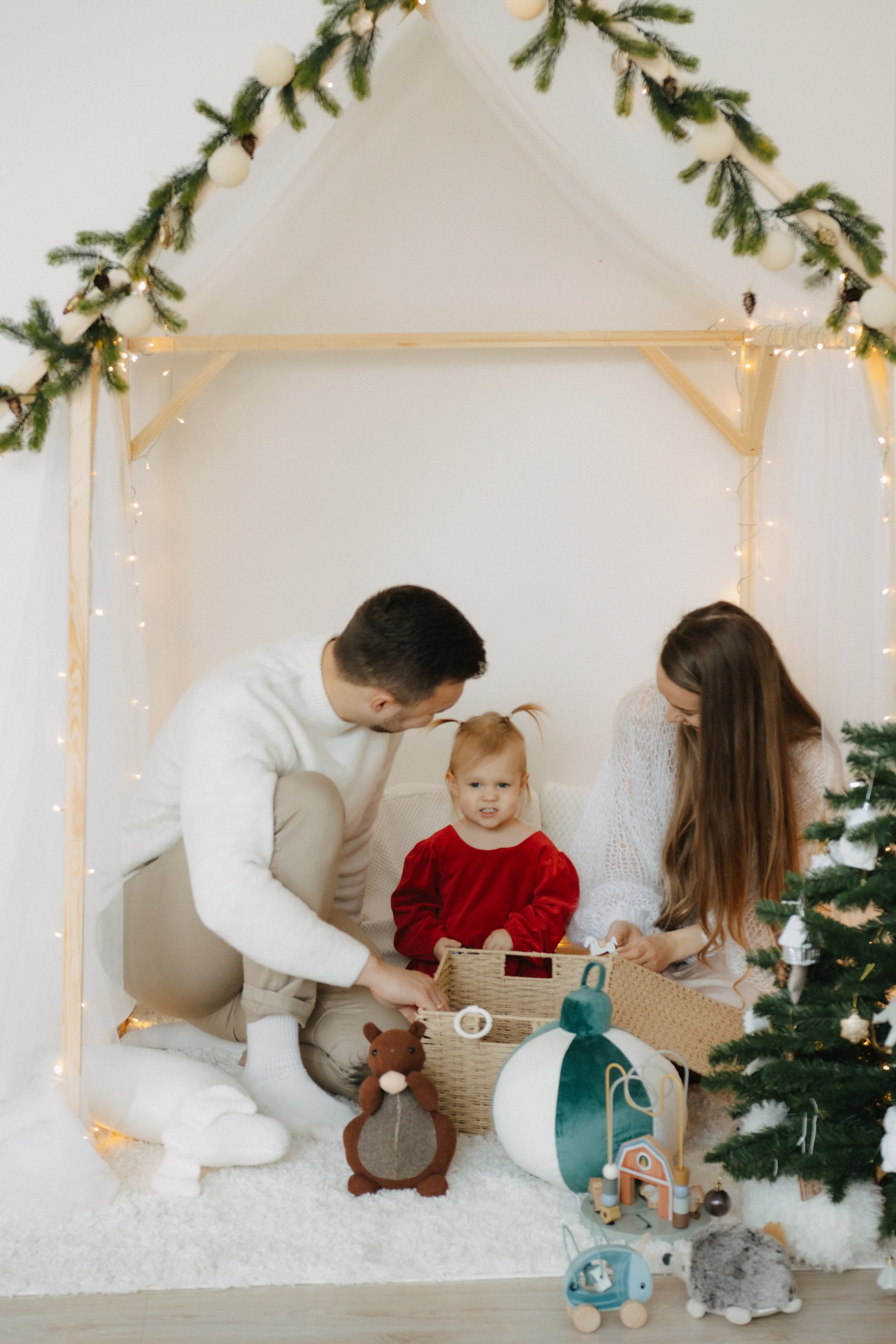 Magical Christmas Photo Session in Riga